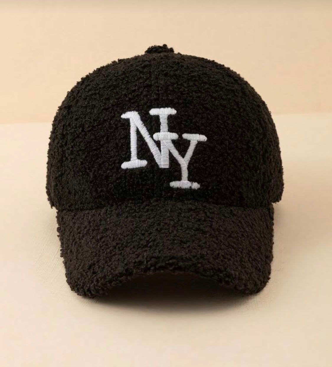 NIce Boucle Cap
