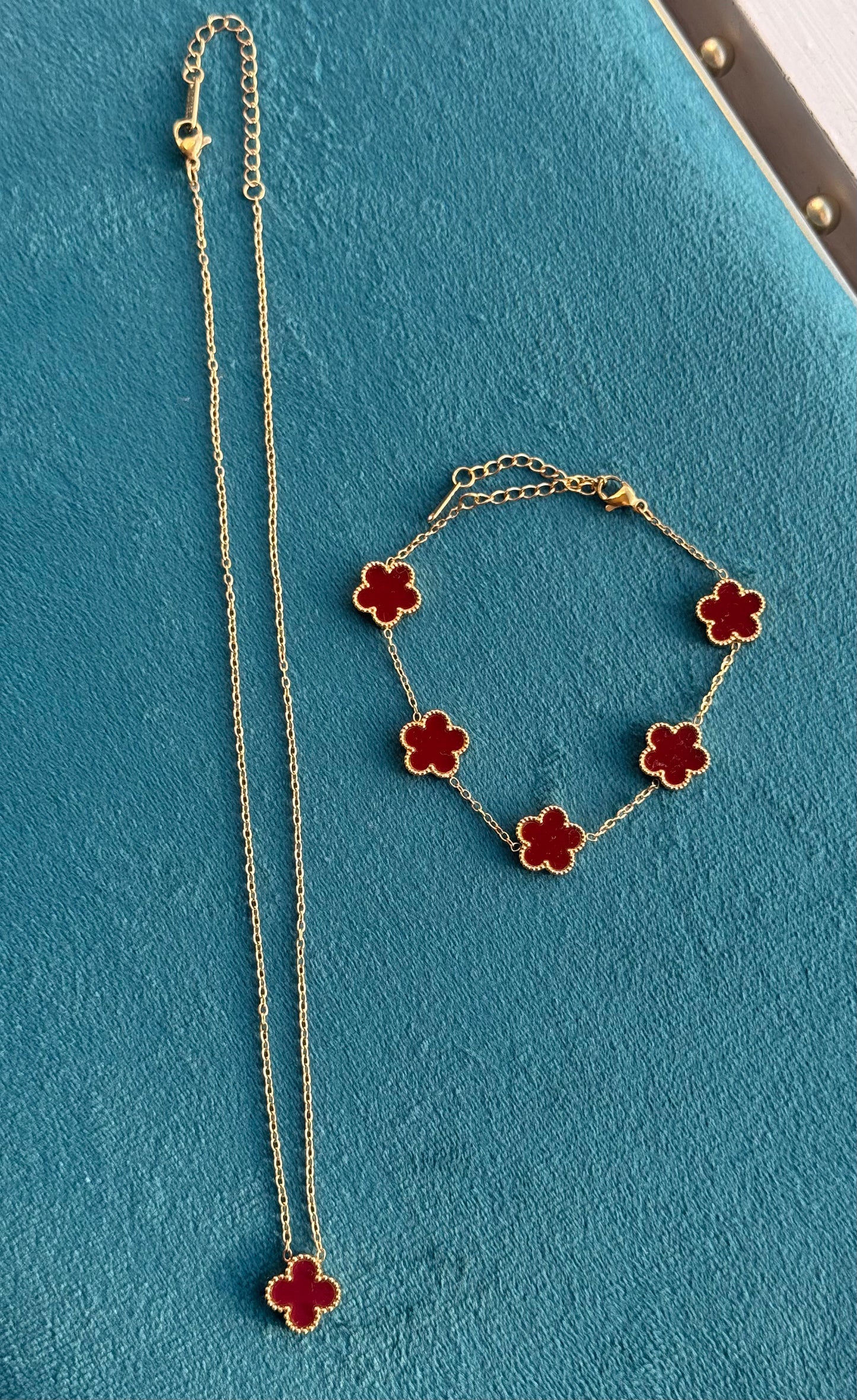 SILVER FLOWER  BRACELET