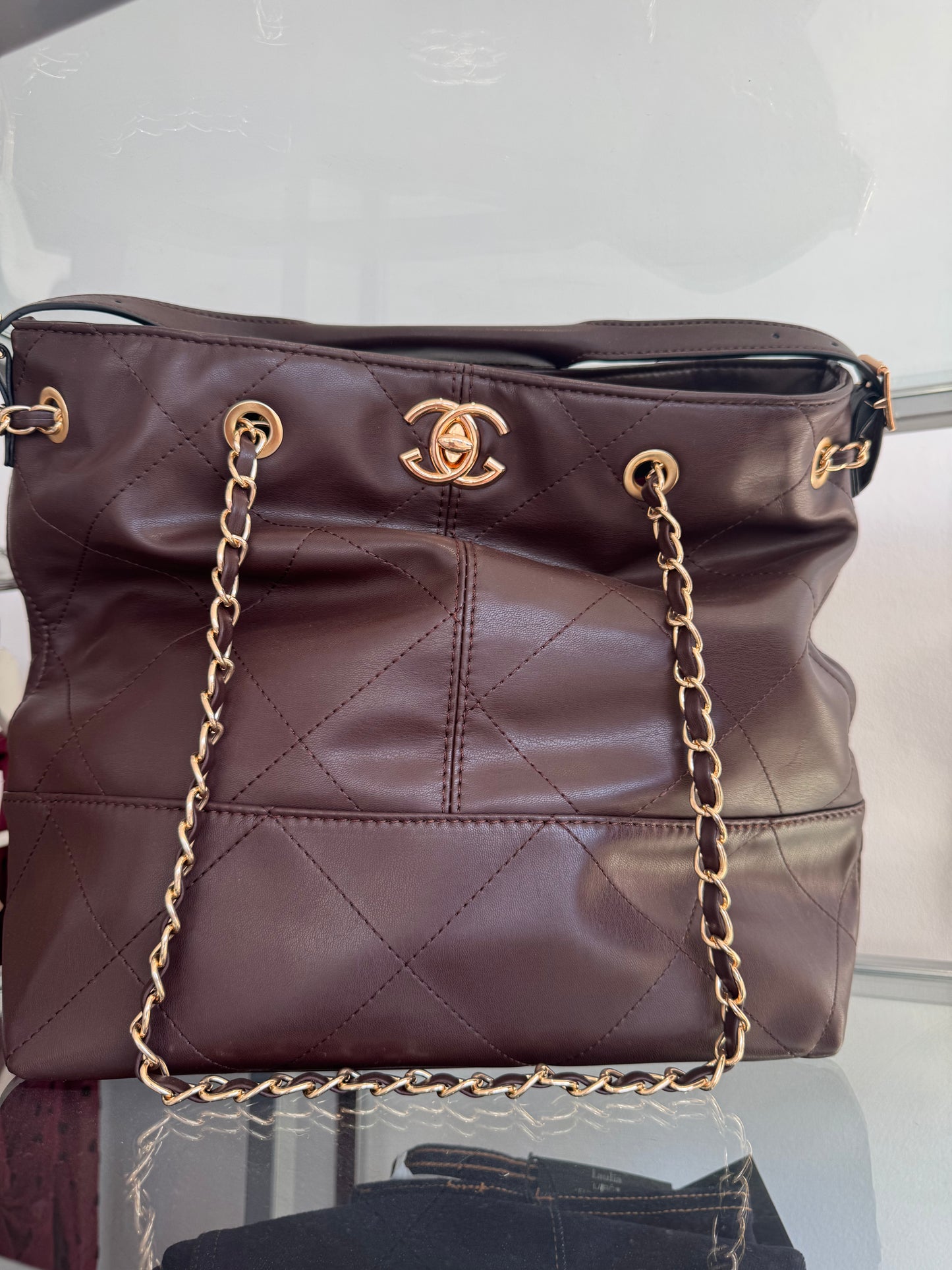 Quilted faux leather oversized CHANGE BAG