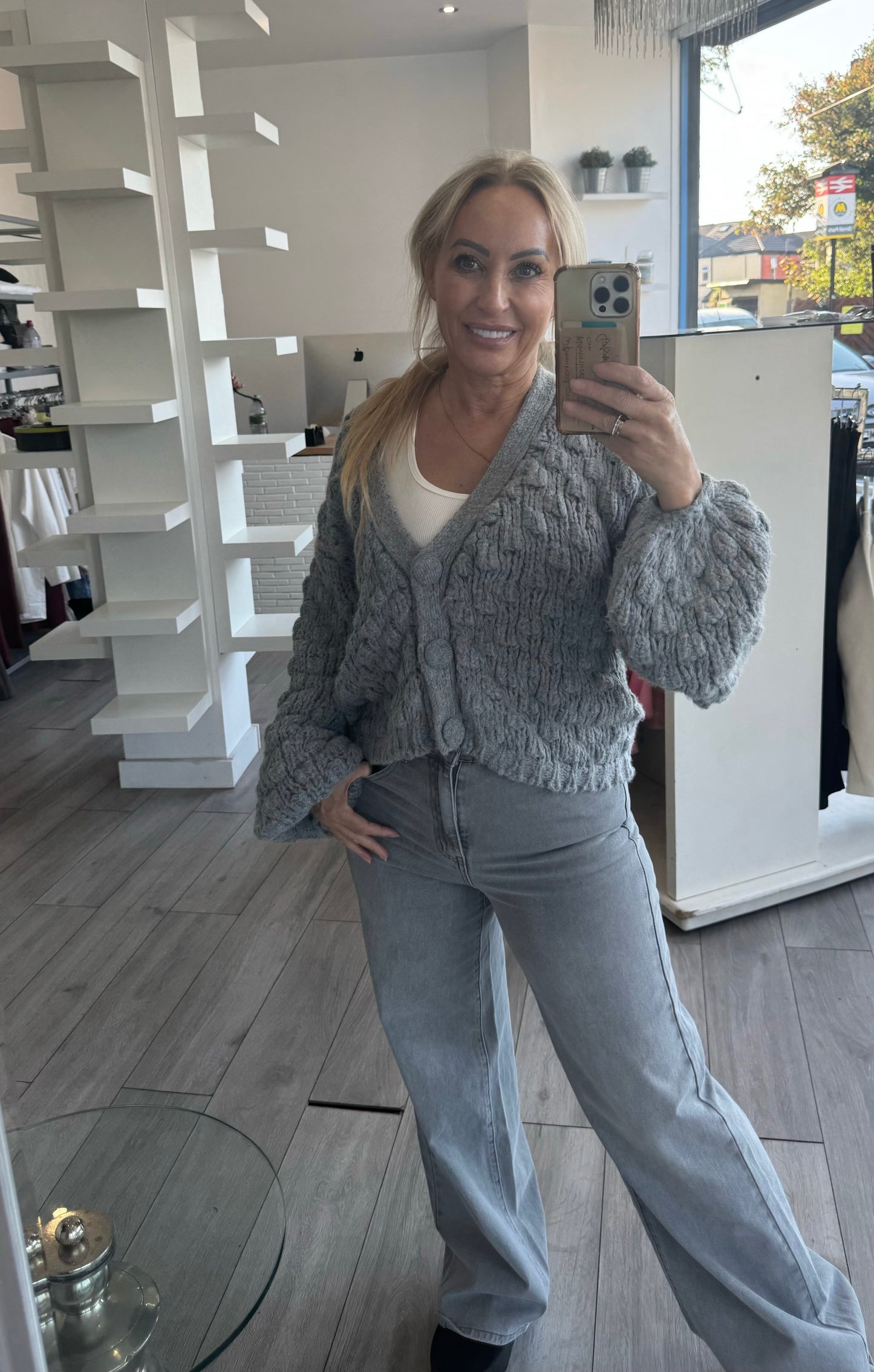 BUBBLE SLEEVE CARDIGAN
