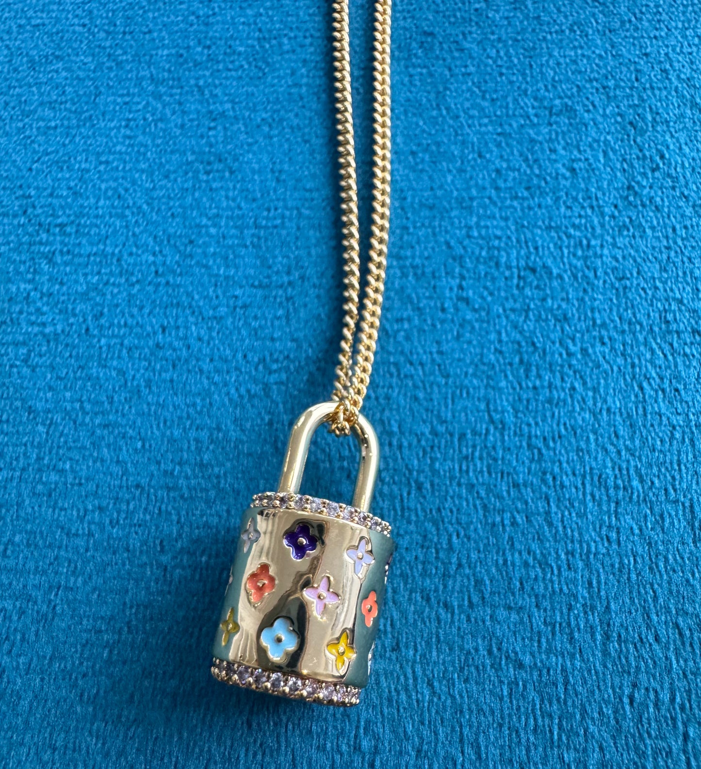 LL GOLD CHAIN 20 INCHES