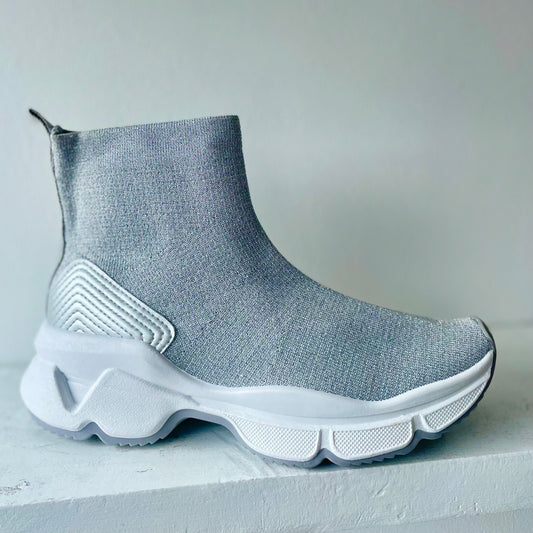 SOLA TRAINERS