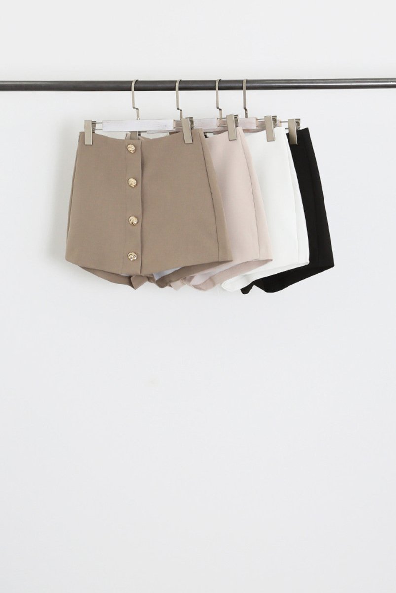 Buttons Trim Tailored SkortsSHORTS & SKIRTSLauraliverpoolboutiqueLauraliverpoolboutique1562786262659BLACKSMALLButtons Trim Tailored Skorts